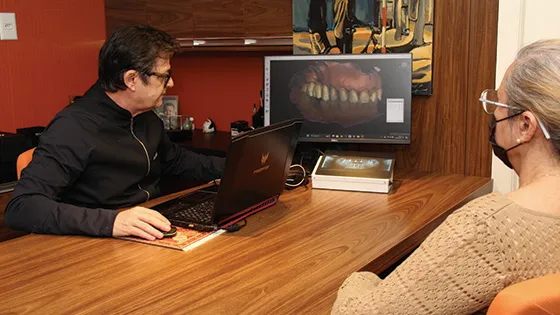 Um sorriso renovado com mais saúde e um visual natural