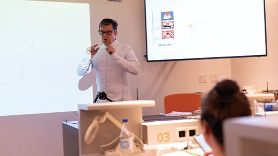 Curso Plástica Oclusal: Reabilitação Aditiva e Conservadora para Desgastes Dentários